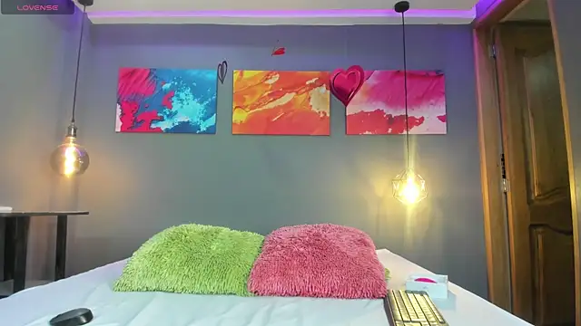 Snapshot of summer_lee_ chatting on 12-26-24, 06:22 summer lee online show from 12-26-24, 06:22