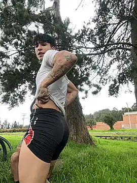  Tomy08calderon online show from 12-21-24, 08:32