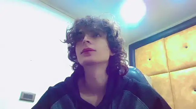 Sr BonnyEthan online show from 03-04-25, 01:38