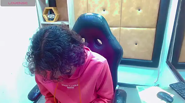 Sr BonnyEthan online show from 03-13-25, 01:40