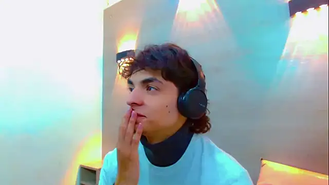 Sr BonnyEthan online show from 12-04-25, 02:04