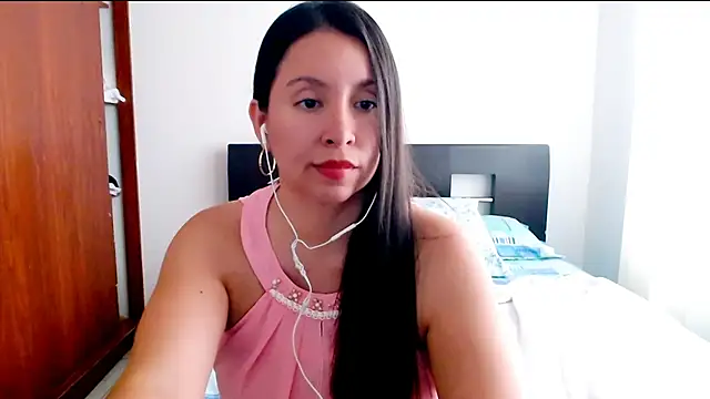 emely sexx20 online show from 02-02-25, 06:42