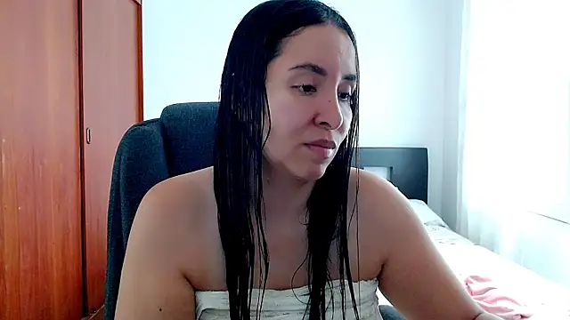 emely sexx20 online show from 09-29-25, 03:06