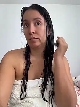 emely sexx20 online show from 06-16-26, 04:20