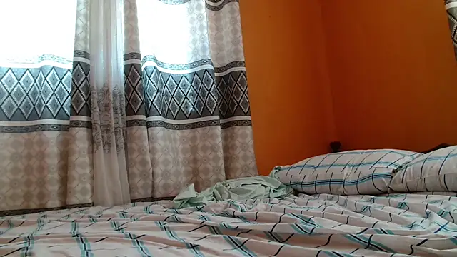 titi fiesta online show from 12-22-25, 12:46