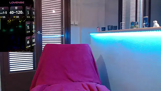 JennaDeluxe online show from 04-30-26, 06:53