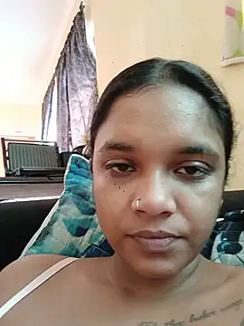 Indianqueen03 online show from 06-23-26, 10:46