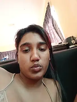 Indianqueen03 online show from 06-27-26, 12:55