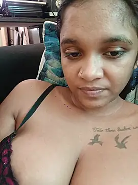 Indianqueen03 online show from 06-28-26, 11:27