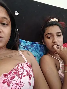 Indianqueen03 online show from 07-05-26, 12:45