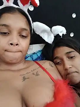 Indianqueen03 online show from 07-11-26, 12:30