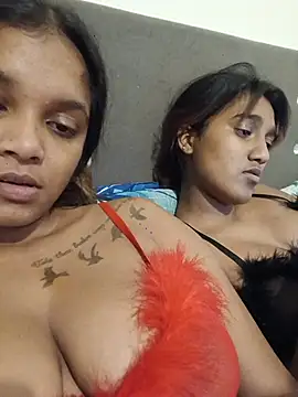 Indianqueen03 online show from 07-12-26, 12:45