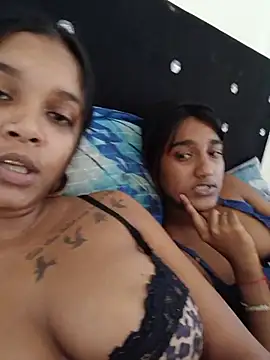 Indianqueen03 online show from 07-22-26, 12:30