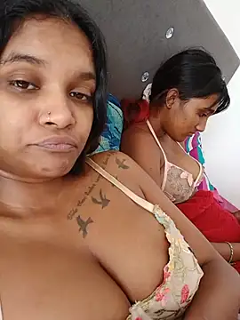 Indianqueen03 online show from 07-24-26, 11:19