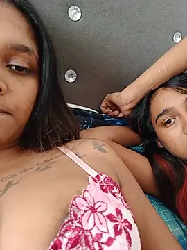Indianqueen03 online show from 07-25-26, 10:13