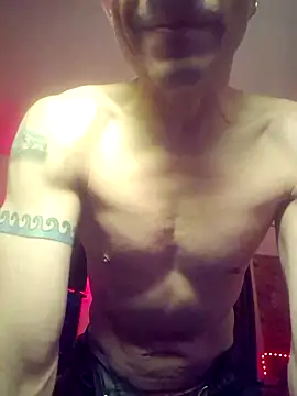 Snapshot of Tony_Torrente chatting on 01-08-25, 07:13 Tony Torrente online show from 01-08-25, 07:13