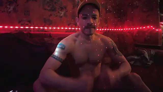 Snapshot of Tony_Torrente chatting on 03-14-25, 05:35 Tony Torrente online show from 03-14-25, 05:35