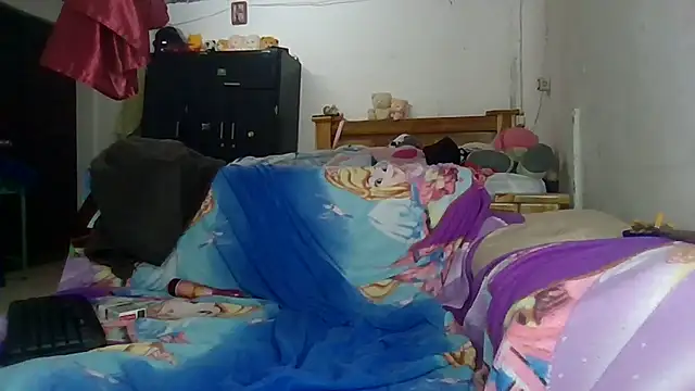 danae01 online show from 03-07-25, 02:23