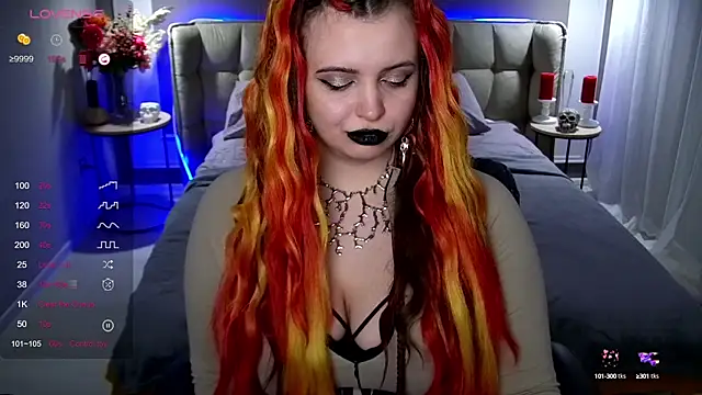 Snapshot of Miss_Maya_Mils chatting on 01-18-25, 07:17 Miss Maya Mils online show from 01-18-25, 07:17