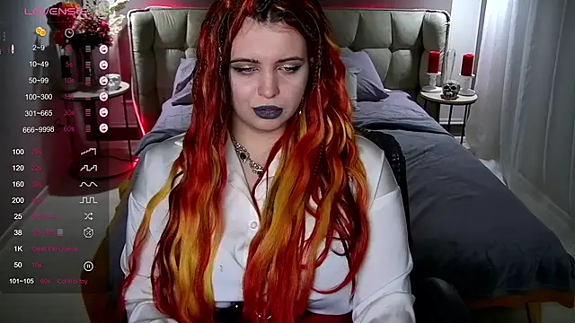 Snapshot of Miss_Maya_Mils chatting on 01-21-25, 04:10 Miss Maya Mils online show from 01-21-25, 04:10