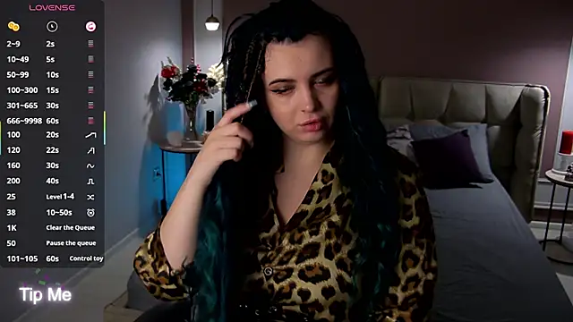 Snapshot of Miss_Maya_Mils chatting on 10-03-25, 01:02 Miss Maya Mils online show from 10-03-25, 01:02