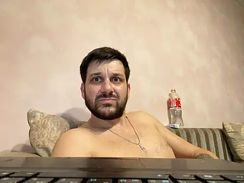 Snapshot of MaeltraJoy chatting on 12-07-24, 12:41 MaeltraJoy online show from 12-07-24, 12:41