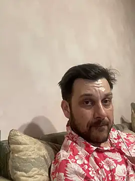 Snapshot of MaeltraJoy chatting on 03-18-25, 06:26 MaeltraJoy online show from 03-18-25, 06:26