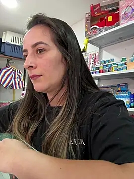 Snapshot of Rousse92 chatting on 02-10-26, 10:25 Rousse92 online show from 02-10-26, 10:25