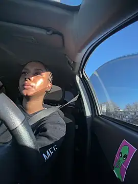 Your Paris online show from 10-28-25, 08:44