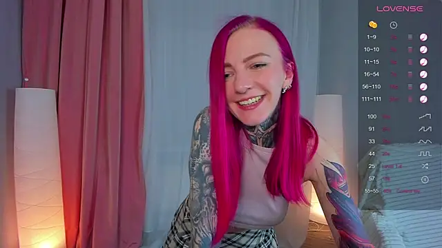 Snapshot of Roxy_____ chatting on 03-16-25, 08:32 Roxy online show from 03-16-25, 08:32