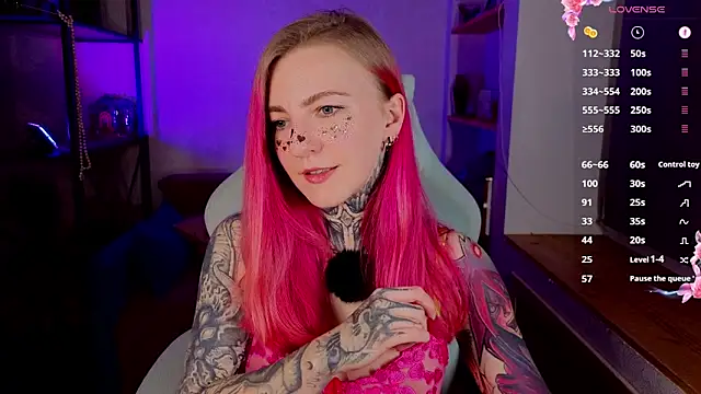 Snapshot of Roxy_____ chatting on 03-01-26, 08:22 Roxy online show from 03-01-26, 08:22