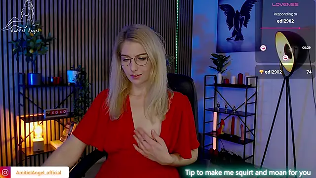 Snapshot of Amitiel_Angel chatting on 02-05-25, 08:14 Amitiel Angel online show from 02-05-25, 08:14