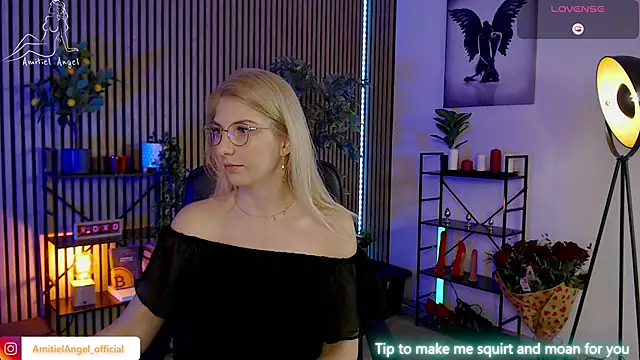Snapshot of Amitiel_Angel chatting on 02-20-25, 07:55 Amitiel Angel online show from 02-20-25, 07:55