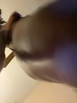 Snapshot of magicalc00ch chatting on 02-12-25, 02:56 magicalc00ch online show from 02-12-25, 02:56