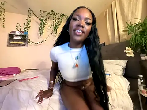 Snapshot of magicalc00ch chatting on 09-27-25, 07:24 magicalc00ch online show from 09-27-25, 07:24