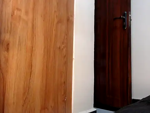 Snapshot of wetpussy_ebony chatting on 06-15-26, 07:32 wetpussy ebony online show from 06-15-26, 07:32
