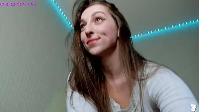 Meow Eva Meow online show from 01-10-25, 12:17