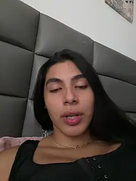 IsabelleFoxx  online show from 07-03-26, 06:25