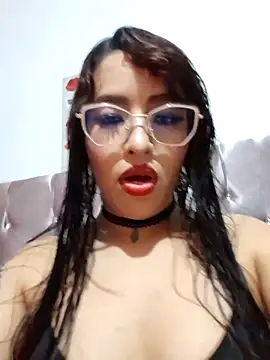 MadelaineJones online show from 07-11-26, 04:15