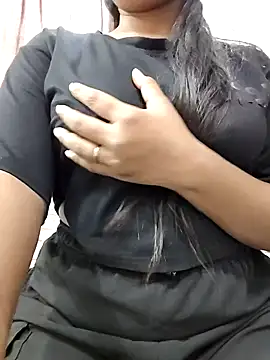 MohiniHott online show from 10-30-25, 05:42