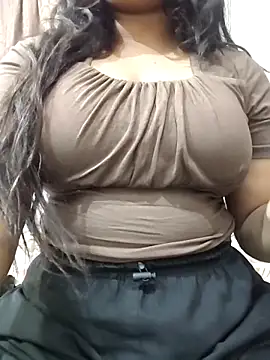 Snapshot of MohiniHott chatting on 06-09-26, 05:41 MohiniHott online show from 06-09-26, 05:41