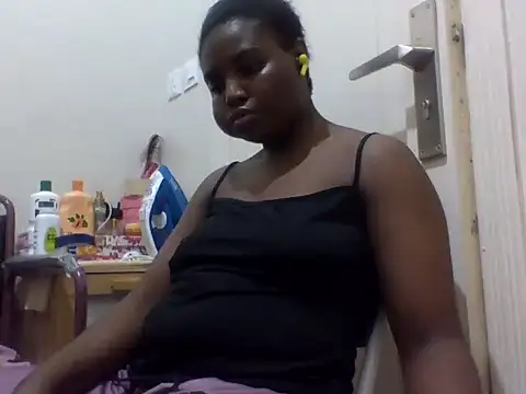 queenzuena online show from 05-21-26, 08:49