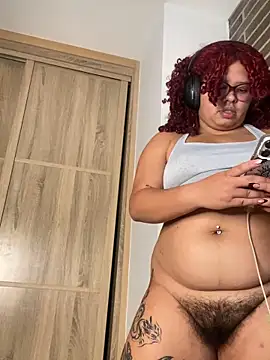 Snapshot of 6nalanie chatting on 11-30-25, 12:14 6nalanie online show from 11-30-25, 12:14