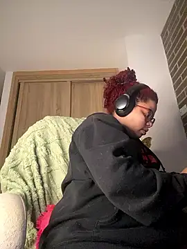 Snapshot of 6nalanie chatting on 01-14-26, 04:40 6nalanie online show from 01-14-26, 04:40