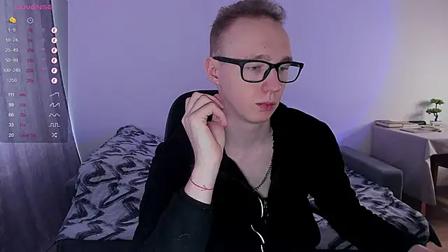 Alex silents online show from 03-12-25, 10:05