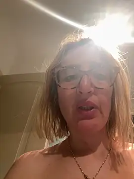 casalinga88 online show from 03-13-25, 07:39