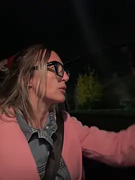 casalinga88 online show from 10-27-25, 07:18