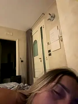 casalinga88 online show from 11-21-25, 01:59