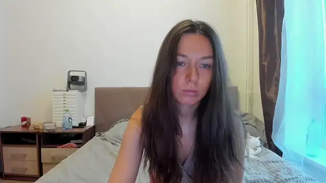 Adela Vetta online show from 11-30-25, 07:45