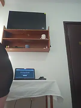 KarlyGray10 online show from 06-18-26, 04:57